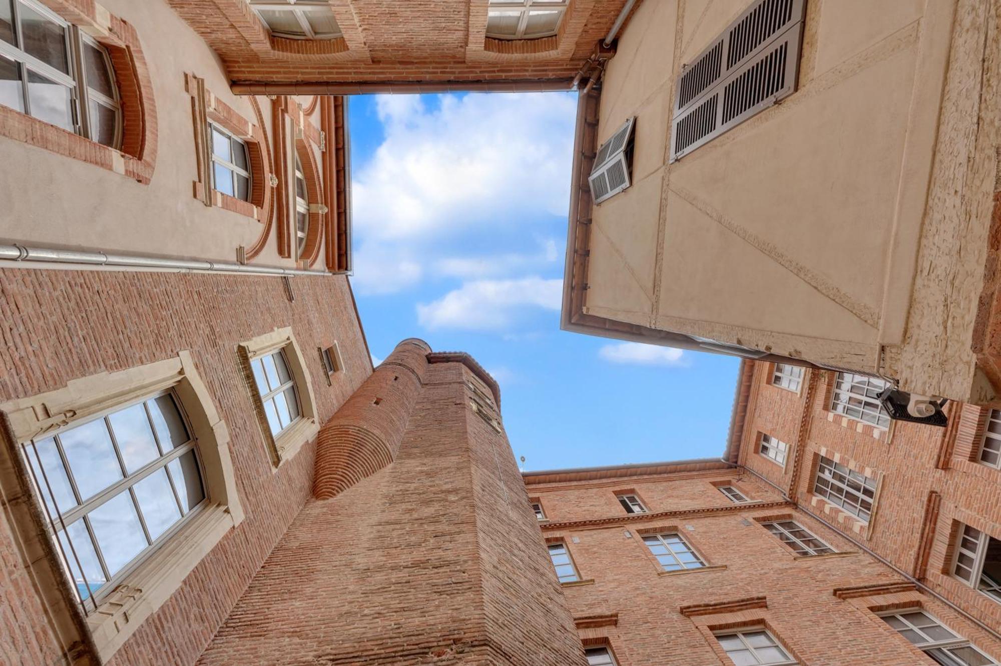 Les Relais Du Capitole - Appartements D'Hotes Toulouse Exterior photo